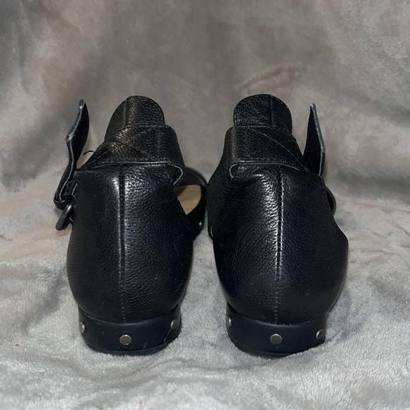 Platform Sandals - Picture 4 of 5